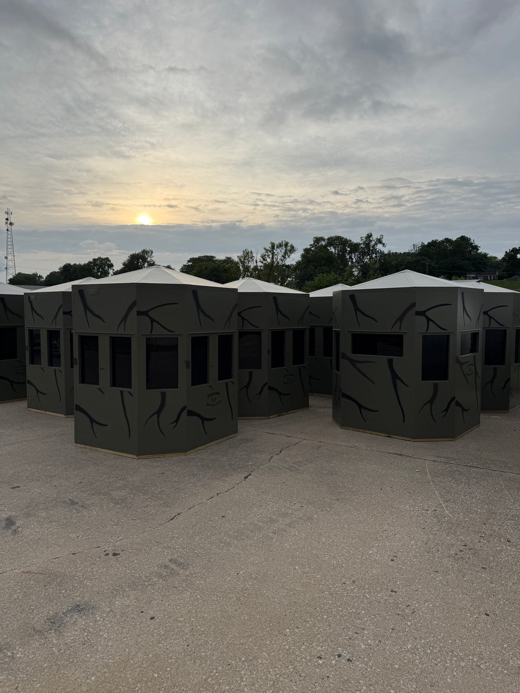 Double Drop Hunting Blind 6x6-Bow Windows-Side Entry